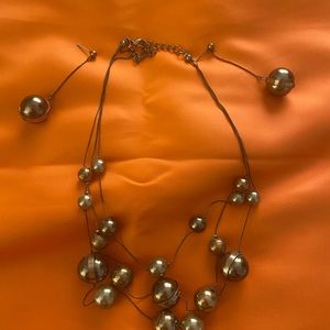 Necklace set